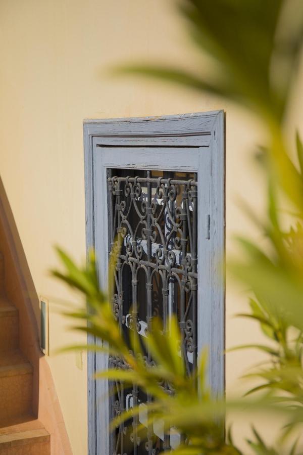 Riad Les Hirondelles Boutique Hotel Marrakesh Exterior photo
